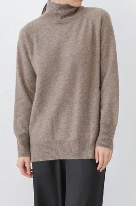 ISLAY TURTLENECK SWEATER IN ITALIAN SPUN CASHMERE SILK